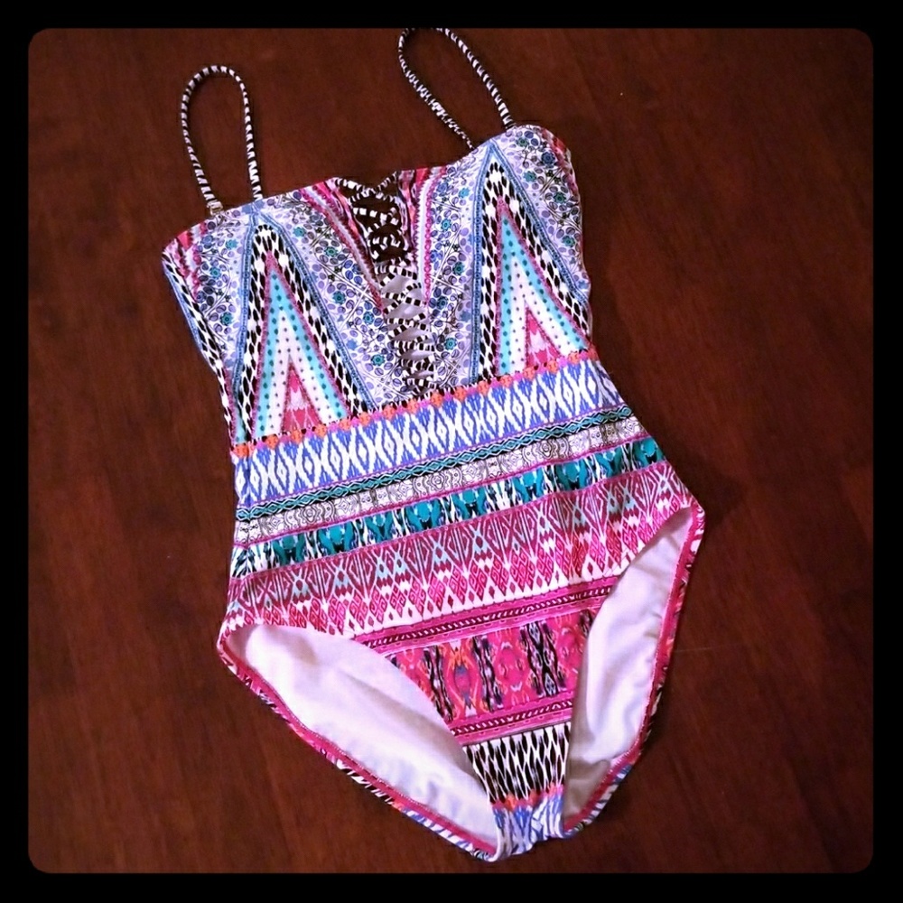 Kenneth Cole Reaction One Piece